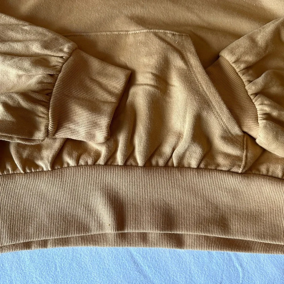 Long Sleeves Color Mustard Cropped Hoodie Size Medium BNWT - Picture 5 of 5